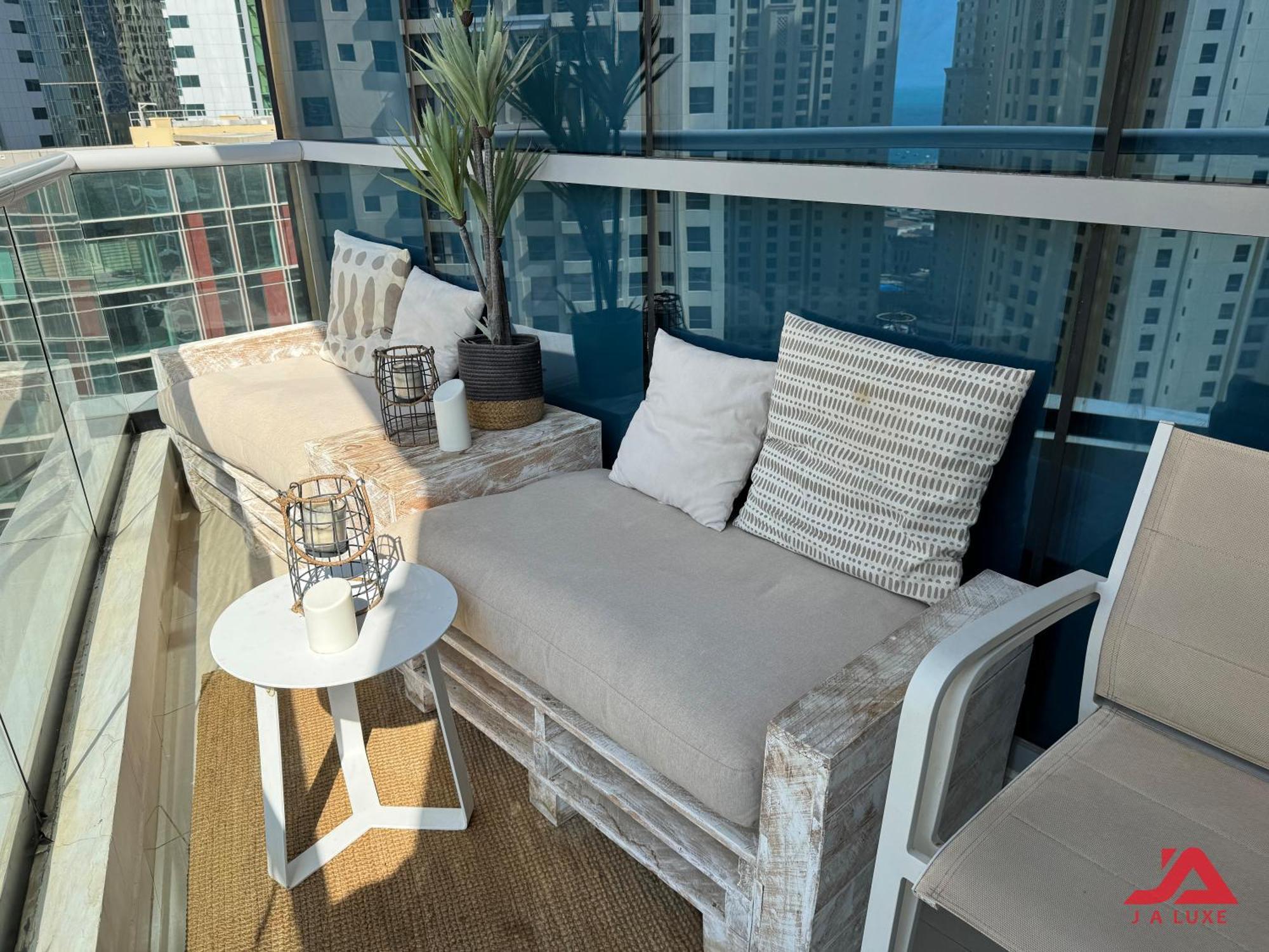 Cozy Marina & Sea View Apt In Bay Central Tower Dubai Marina With Modern Gym & Pool, Steps To Beach & Metro Exteriör bild