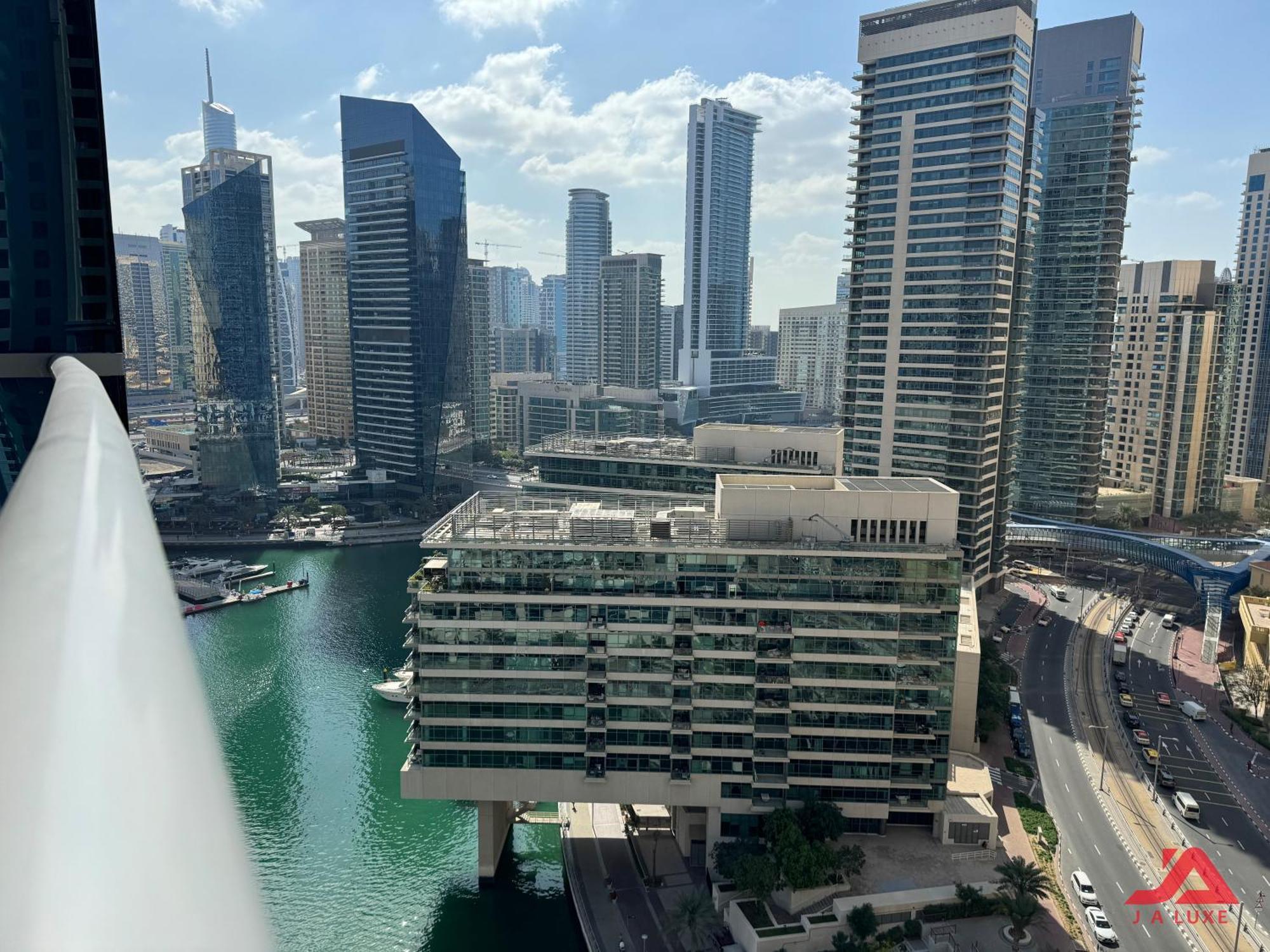 Cozy Marina & Sea View Apt In Bay Central Tower Dubai Marina With Modern Gym & Pool, Steps To Beach & Metro Exteriör bild